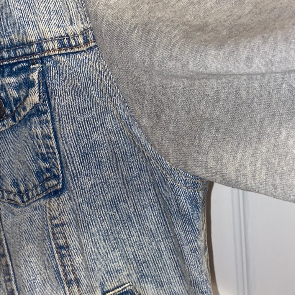 Jean Jacket ! - Picture 4 of 9